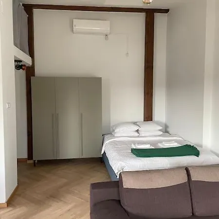 Apartment Househost Krowoderska 53 Krakow